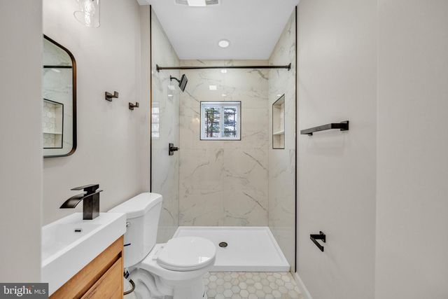 6018 2ND ST NW, Washington, DC 20011