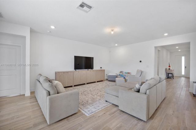 29377 SW 178th Ct, Homestead, FL 33030