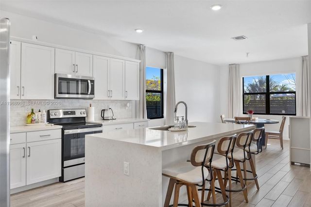 29377 SW 178th Ct, Homestead, FL 33030