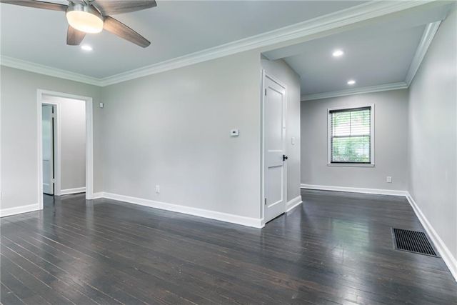 7531 Jarboe Street, Kansas City, MO 64114