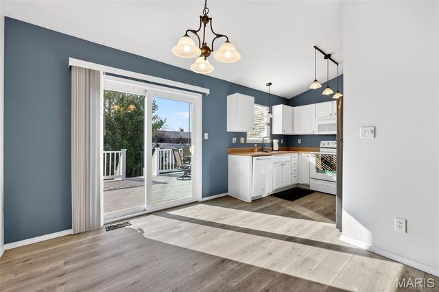 164 Bayhill Village Drive, O'fallon, MO 63368