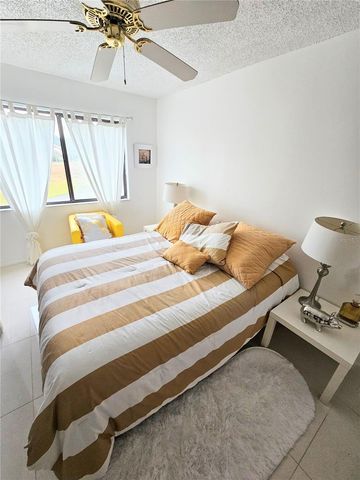 2593 COUNTRYSIDE BOULEVARD 7313, Clearwater, FL 33761