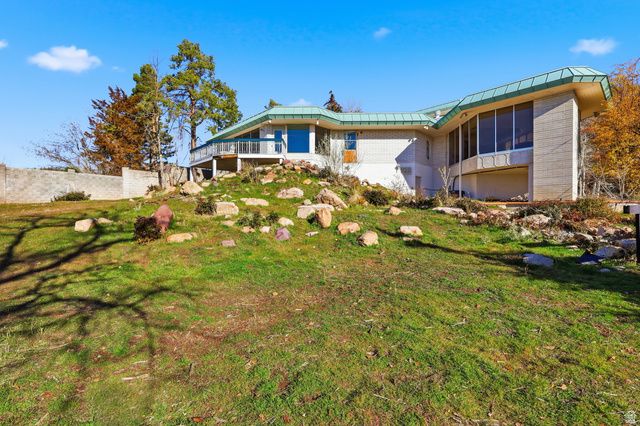 2790 E LANCASTER DR, Salt Lake City, UT 84108