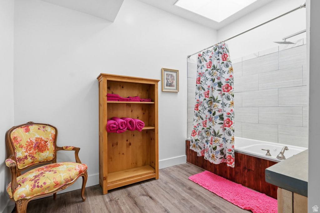 Image 23 of property listing at 2790 E LANCASTER DR, Salt Lake City, UT 84108