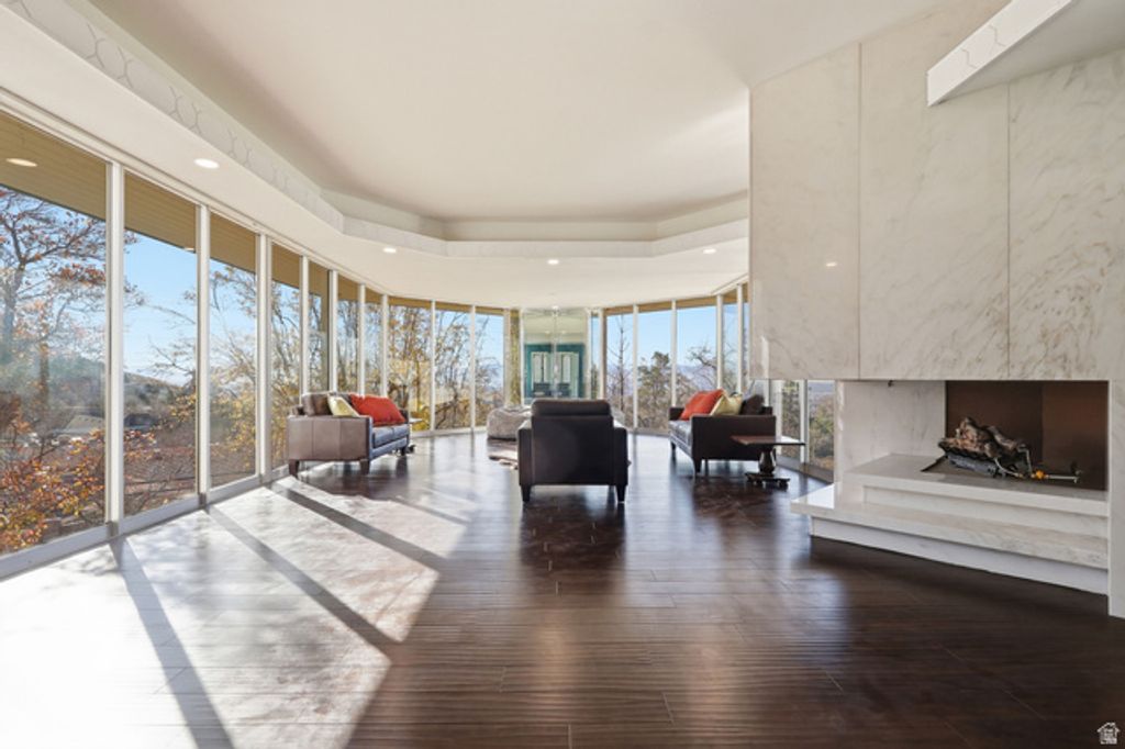 Image 34 of property listing at 2790 E LANCASTER DR, Salt Lake City, UT 84108