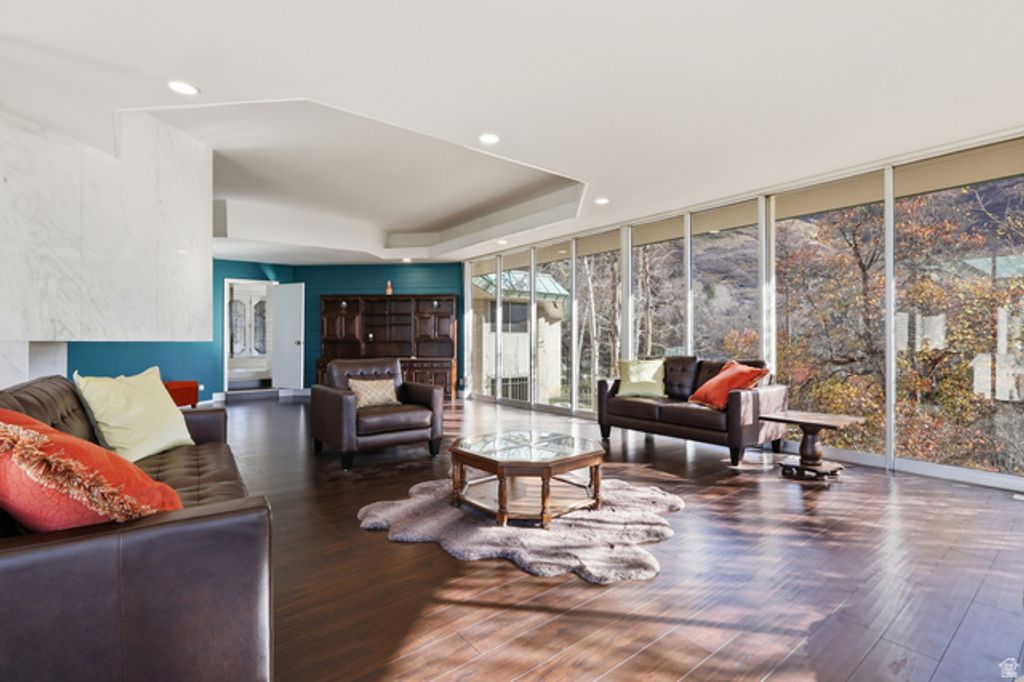 Image 37 of property listing at 2790 E LANCASTER DR, Salt Lake City, UT 84108