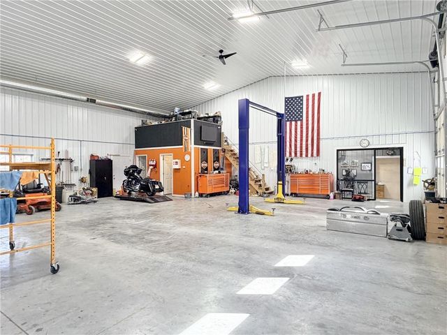 1744 Oklahoma Avenue, Trenton, MO 64683