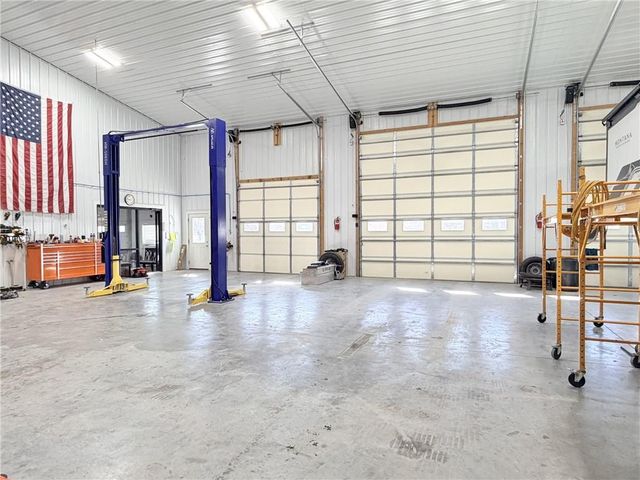 1744 Oklahoma Avenue, Trenton, MO 64683