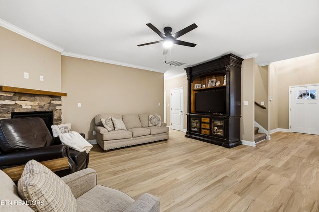 1230 Peake Lane, Knoxville, TN 37922