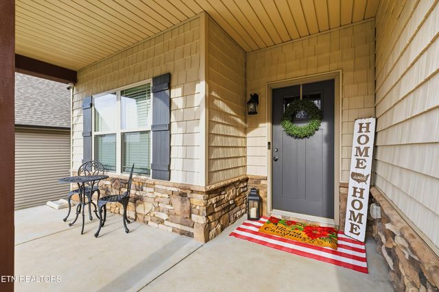 1230 Peake Lane, Knoxville, TN 37922