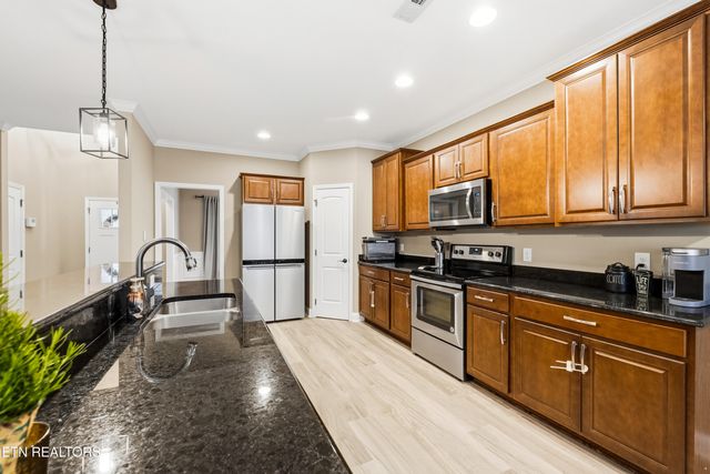 1230 Peake Lane, Knoxville, TN 37922