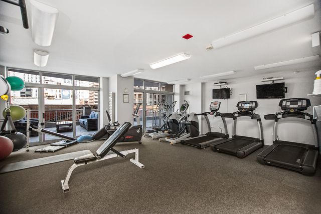 600 N Dearborn Street 1306, Chicago, IL 60654