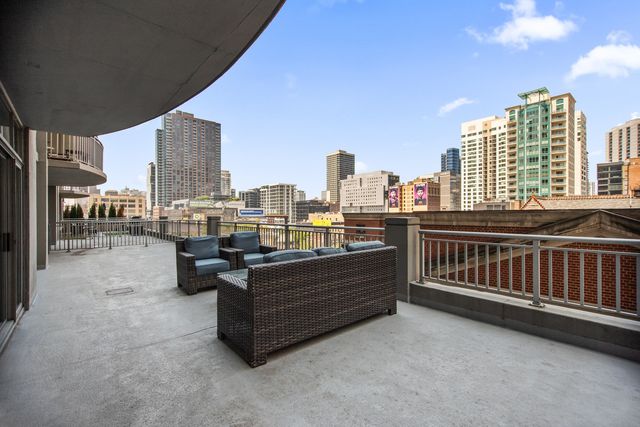 600 N Dearborn Street 1306, Chicago, IL 60654