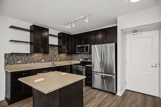 600 N Dearborn Street 1306, Chicago, IL 60654
