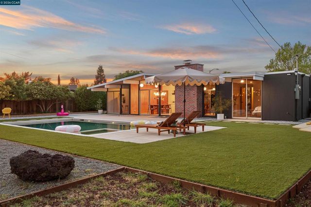 3772 Gainsborough Dr, Concord, CA 94518