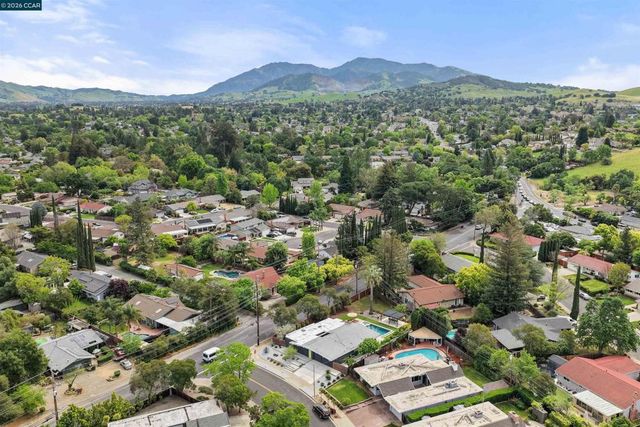 3772 Gainsborough Dr, Concord, CA 94518
