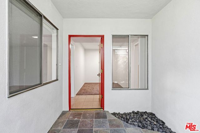 1434 25th Street 2, Santa Monica, CA 90404