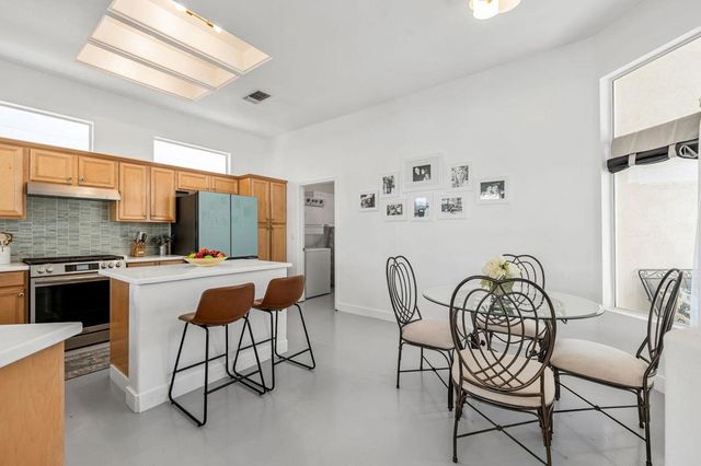 37521 Mojave Sage Street, Palm Desert, CA 92211
