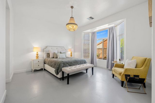 37521 Mojave Sage Street, Palm Desert, CA 92211