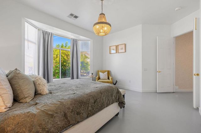 37521 Mojave Sage Street, Palm Desert, CA 92211