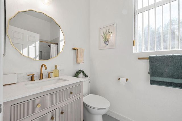 37521 Mojave Sage Street, Palm Desert, CA 92211