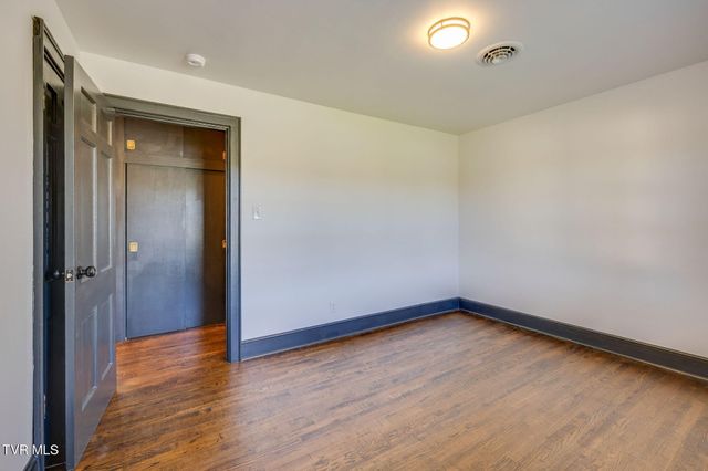 837 E State Street, Bristol, TN 37620