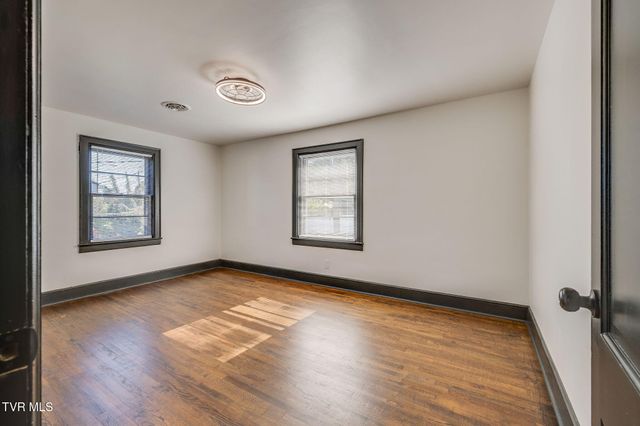 837 E State Street, Bristol, TN 37620