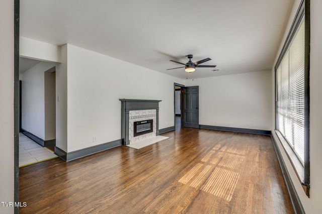 837 E State Street, Bristol, TN 37620