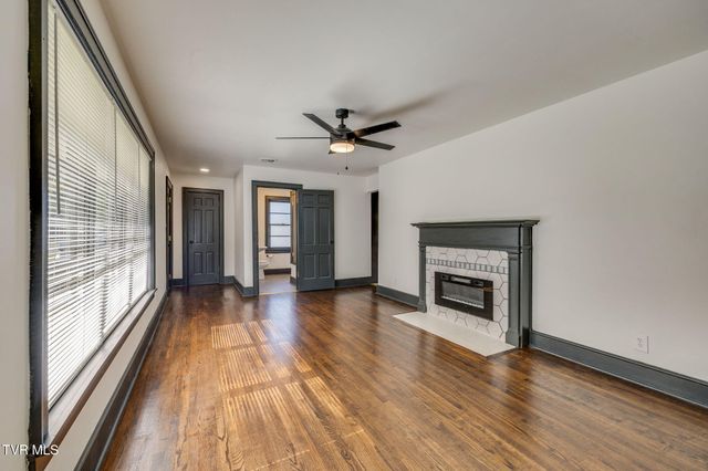 837 E State Street, Bristol, TN 37620