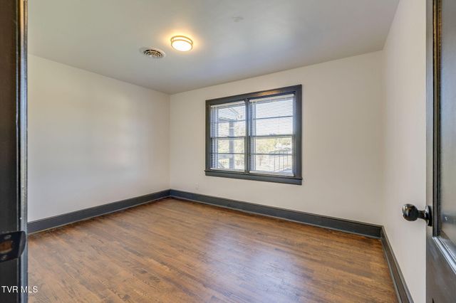 837 E State Street, Bristol, TN 37620