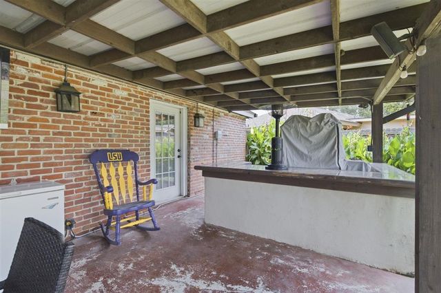 728 Jefferson Drive, Lake Charles, LA 70605