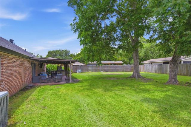 728 Jefferson Drive, Lake Charles, LA 70605