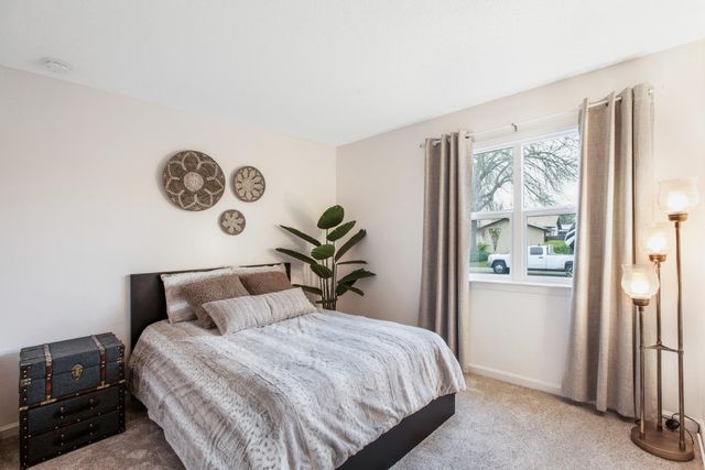 2213 Warrenton Dr, Rancho Cordova, CA 95670