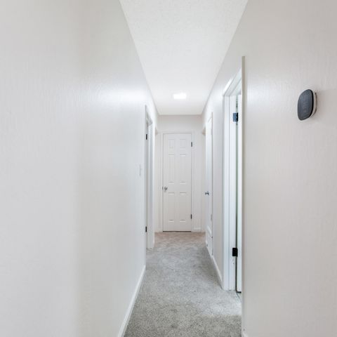 2213 Warrenton Dr, Rancho Cordova, CA 95670