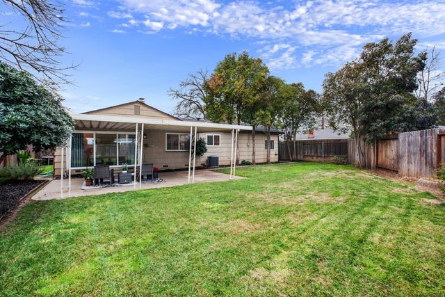 2213 Warrenton Dr, Rancho Cordova, CA 95670