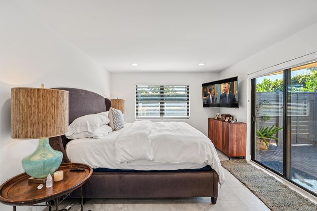 3605 S Lake Drive, Boynton Beach, FL 33435