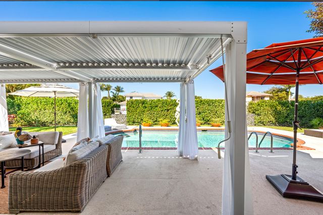 3605 S Lake Drive, Boynton Beach, FL 33435