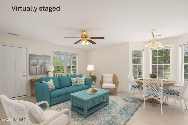 123 NE 6th Street, Oak Island, NC 28465