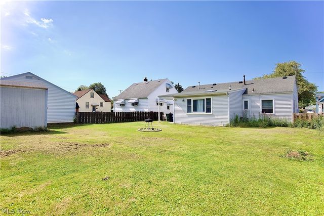 6117 Ira Avenue, Brooklyn, OH 44144
