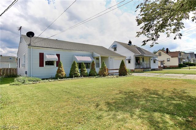 6117 Ira Avenue, Brooklyn, OH 44144