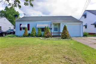 6117 Ira Avenue, Brooklyn, OH 44144