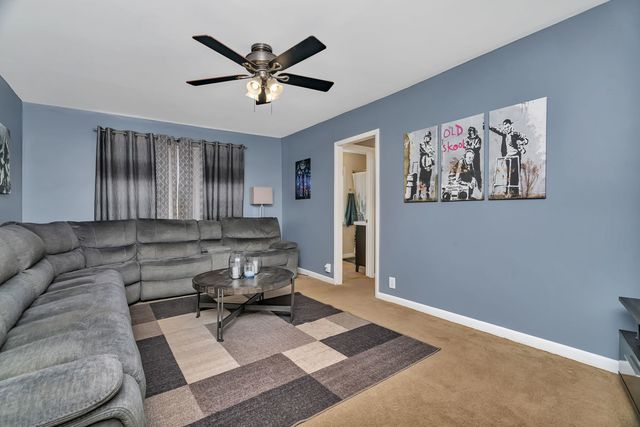 100 S Midland Avenue, Joliet, IL 60436