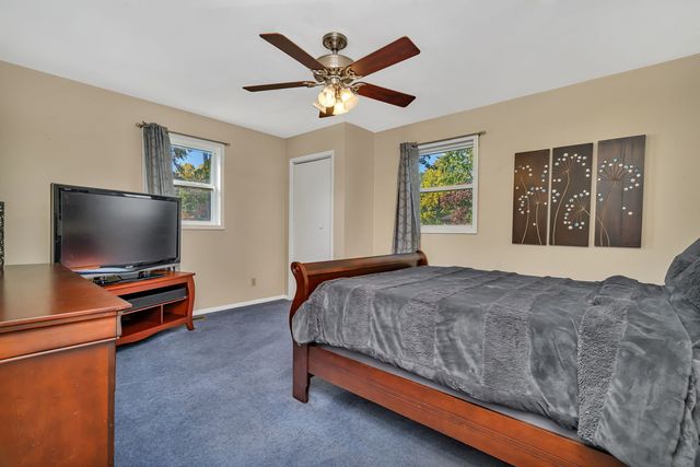 100 S Midland Avenue, Joliet, IL 60436