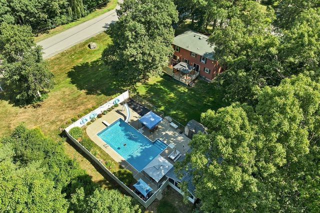 160 Pelczar Rd, Dracut, MA 01826