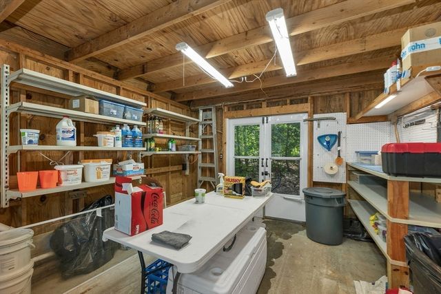160 Pelczar Rd, Dracut, MA 01826