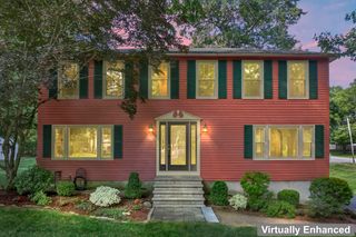 160 Pelczar Rd, Dracut, MA 01826
