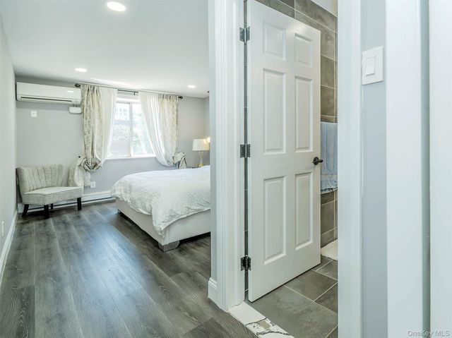 139-87 35th Avenue 4B, Flushing, NY 11354