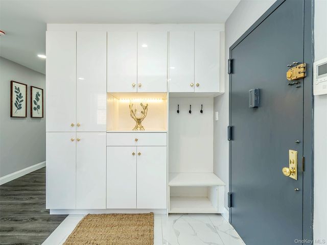 139-87 35th Avenue 4B, Flushing, NY 11354