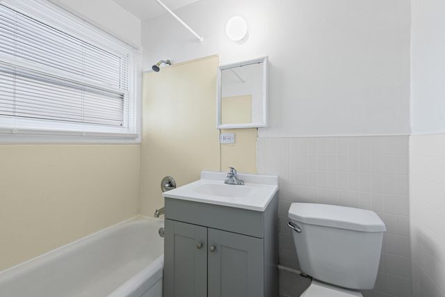31546 Alpena Court, Westland, MI 48186