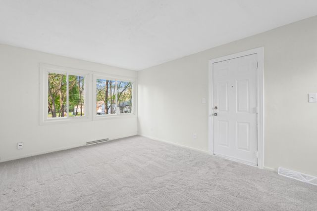 31546 Alpena Court, Westland, MI 48186